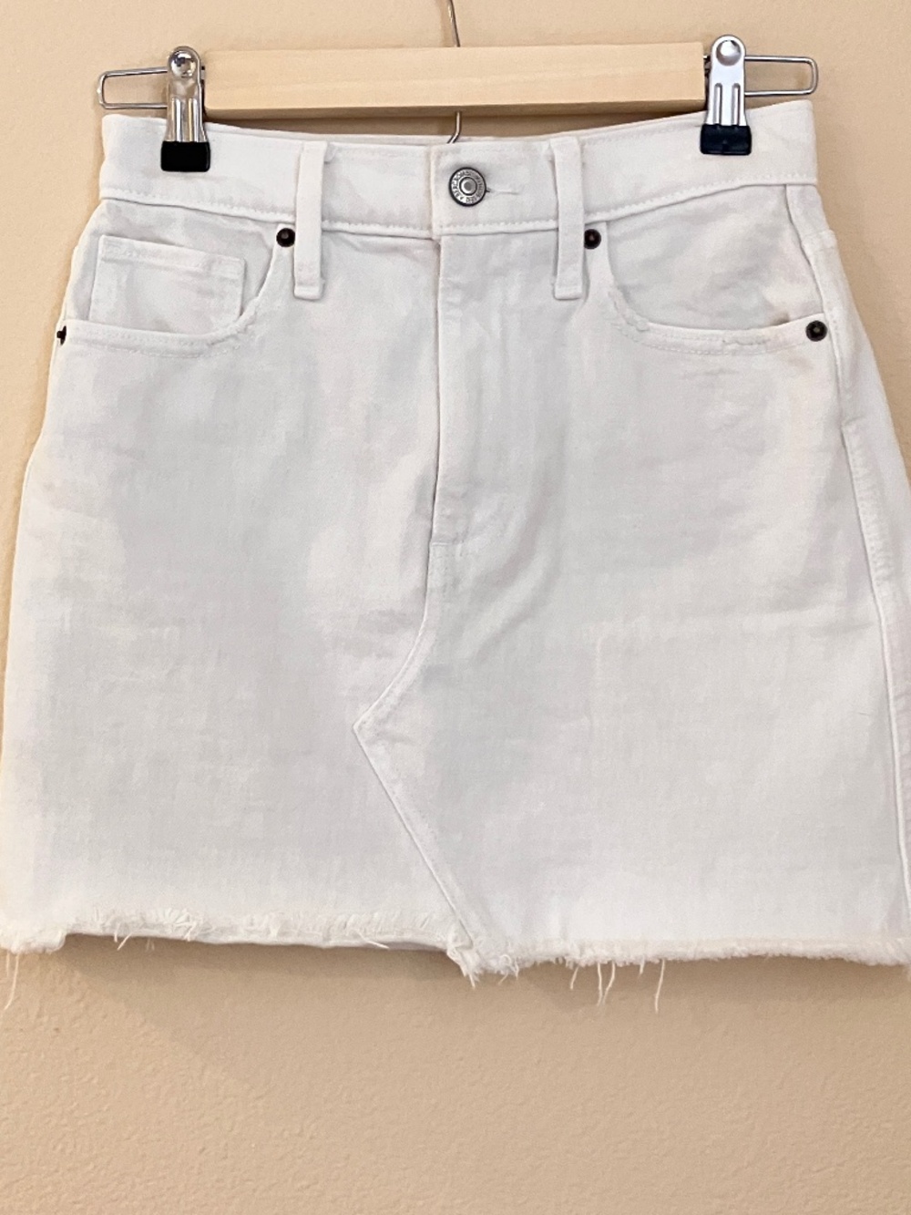 Abercrombie & Fitch Off-White Cream Denim Mini Skirt